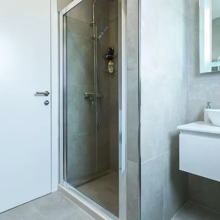 Apartment Spacious Modern Close To The Dubrovnik